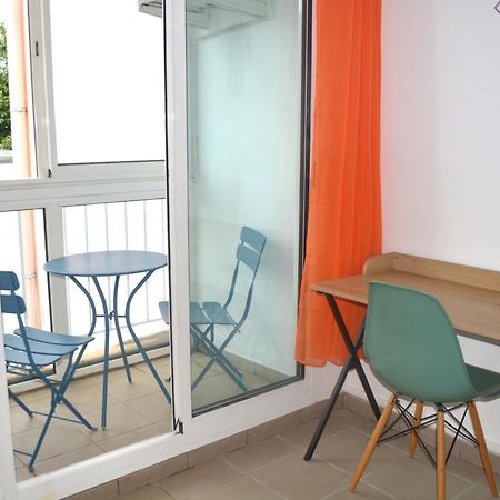 Comme Chez Soi - Studio Tout Equipe - By Sister Home Saint-Denis Zewnętrze zdjęcie